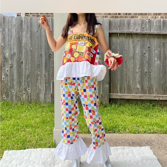 Trader Joe’s | Handmade Top SKU 06257 “Cheese Experience”/Matching Scrunchies - Picture 8 of 9